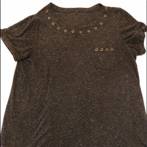 Torrid Size 00 Blackish Grey T-Shirt with Design